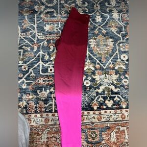 Gradient Pink and Red Leggings NWT